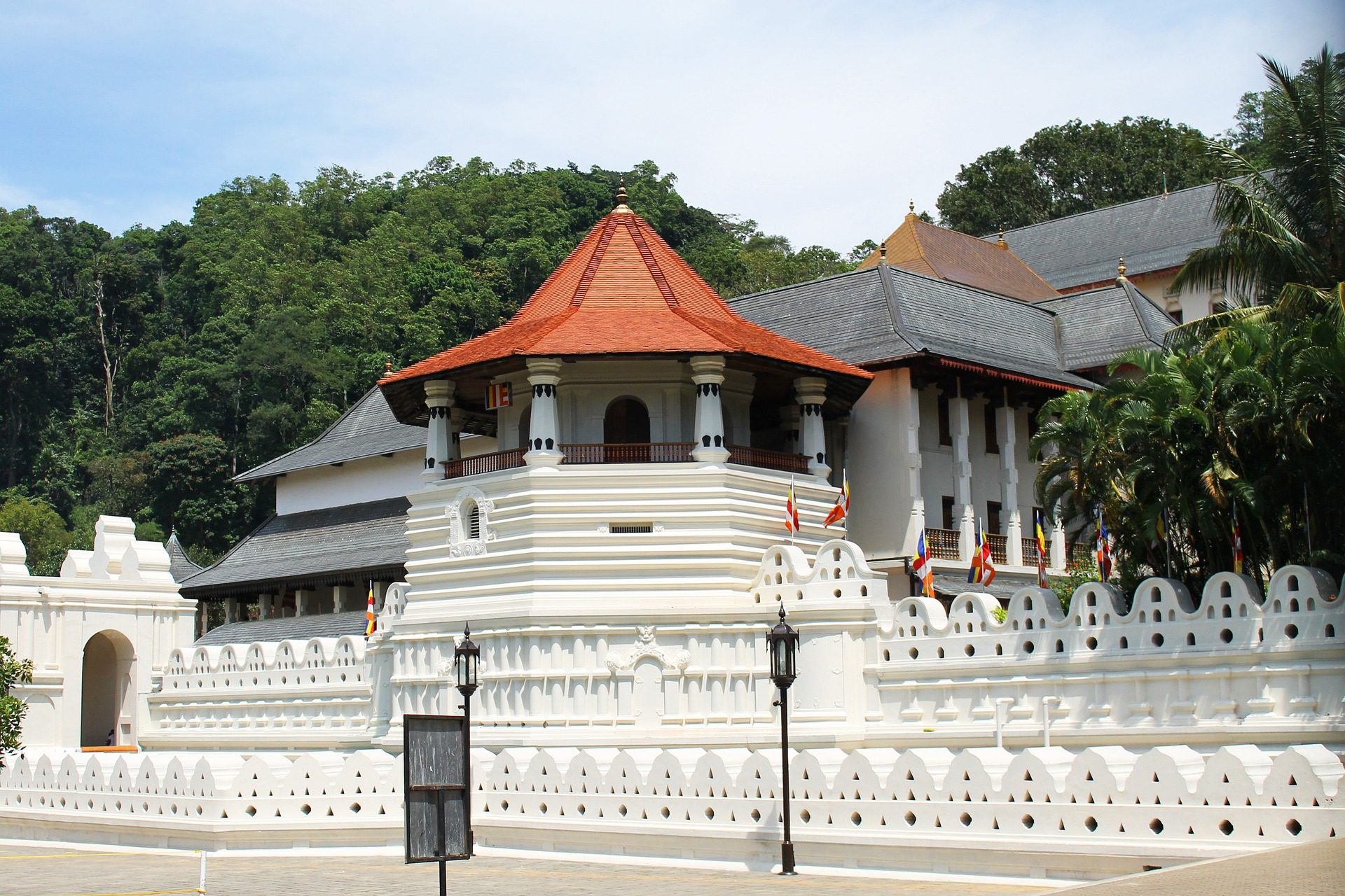 Kandy - sacred Temple of the Tooth Relic in Sri Lanka